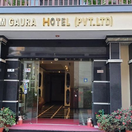Om Gaura Hotel Pokhara Exterior foto
